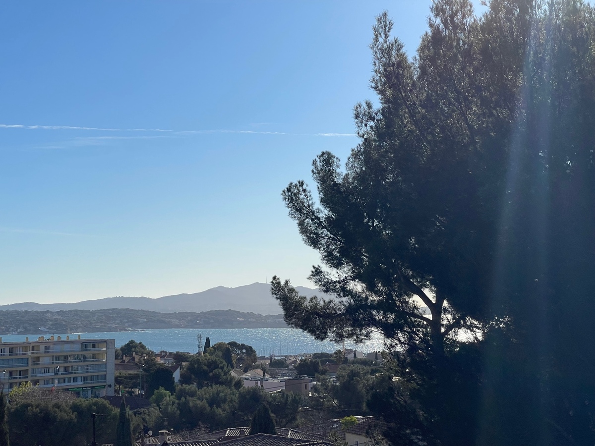 House - Bandol