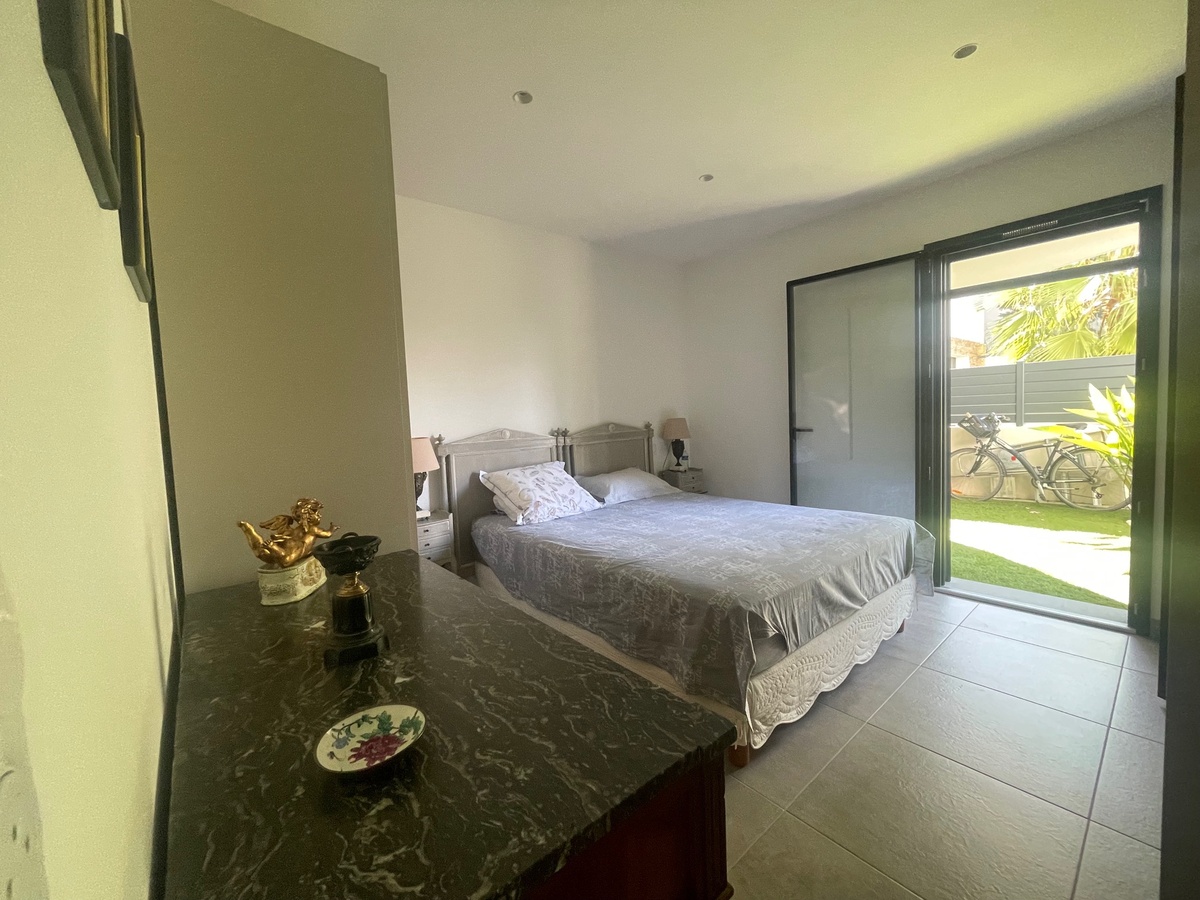 Appartement en rez-de-jardin - Sanary-sur-Mer