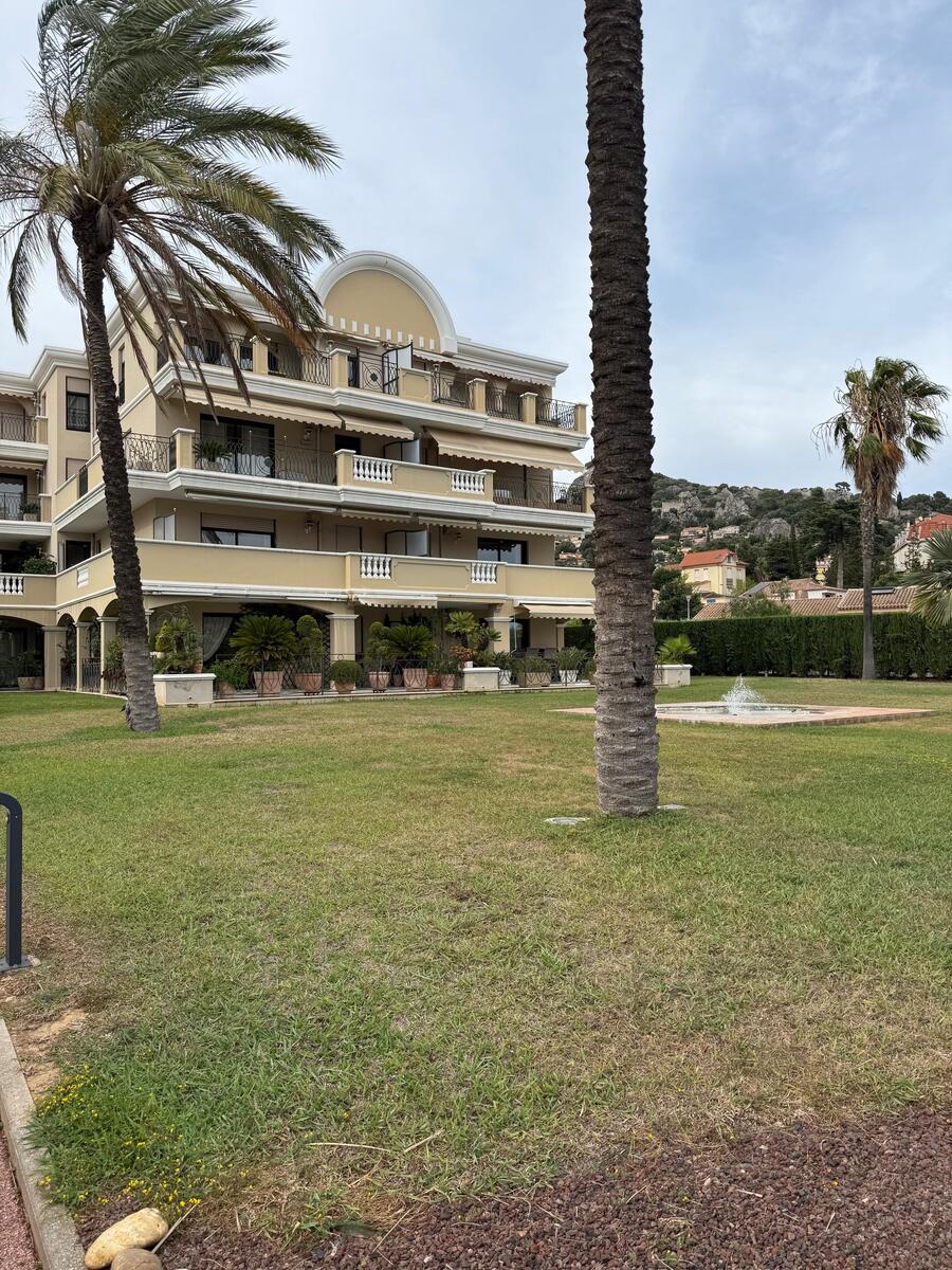 Apartment - Hyères